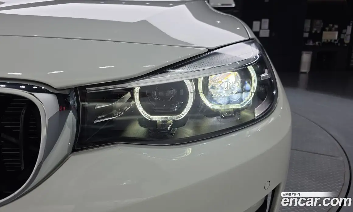 BMW 3 серия 2020 2.0 автомат (гидро), фото 8 BMW 3 серия 2020 2.0 автомат (гидро), фото 8
