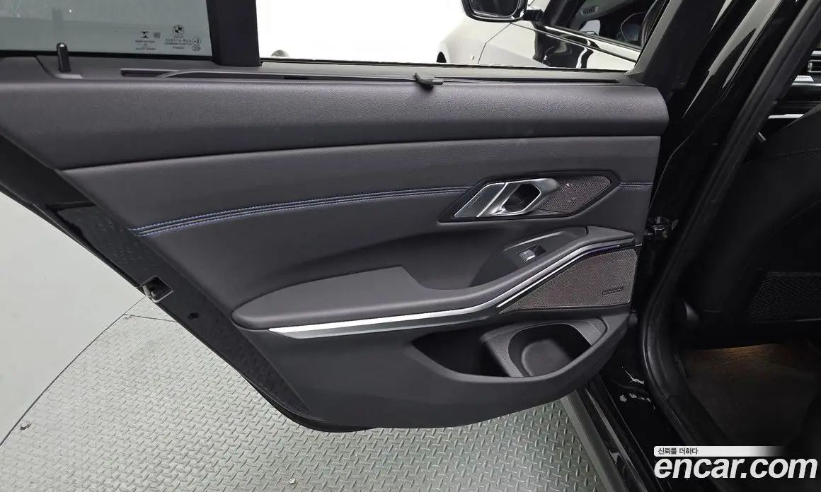 BMW 3 серия 2021 2.0 автомат (гидро), фото 14 BMW 3 серия 2021 2.0 автомат (гидро), фото 14