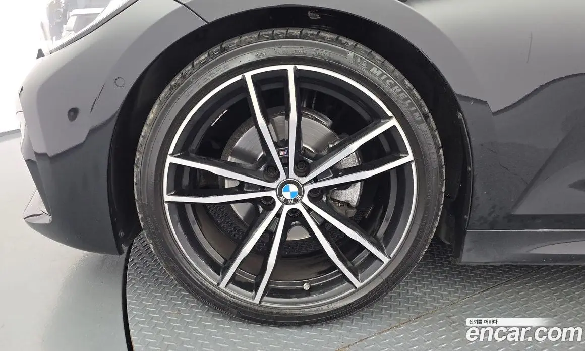 BMW 3 серия 2021 2.0 автомат (гидро), фото 4 BMW 3 серия 2021 2.0 автомат (гидро), фото 4