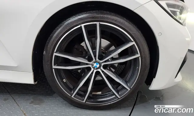 BMW 3 серия 2022 2.0 автомат (гидро), миниатюра 7