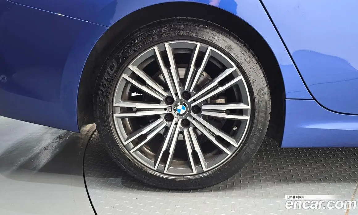 BMW 3 серия 2022 2.0 автомат (гидро), фото 5