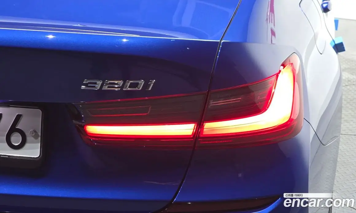 BMW 3 серия 2022 2.0 автомат (гидро), фото 9