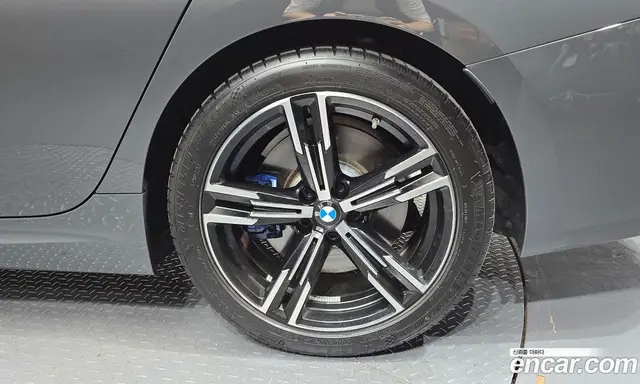BMW 3 серия 2025 2.0 автомат (гидро), миниатюра 6 BMW 3 серия 2025 2.0 автомат (гидро), миниатюра 6