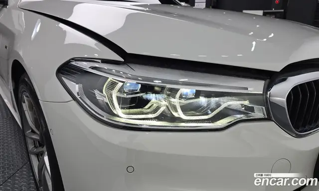 BMW 5 серия 2019 2.0 автомат (гидро), миниатюра 7 BMW 5 серия 2019 2.0 автомат (гидро), миниатюра 7