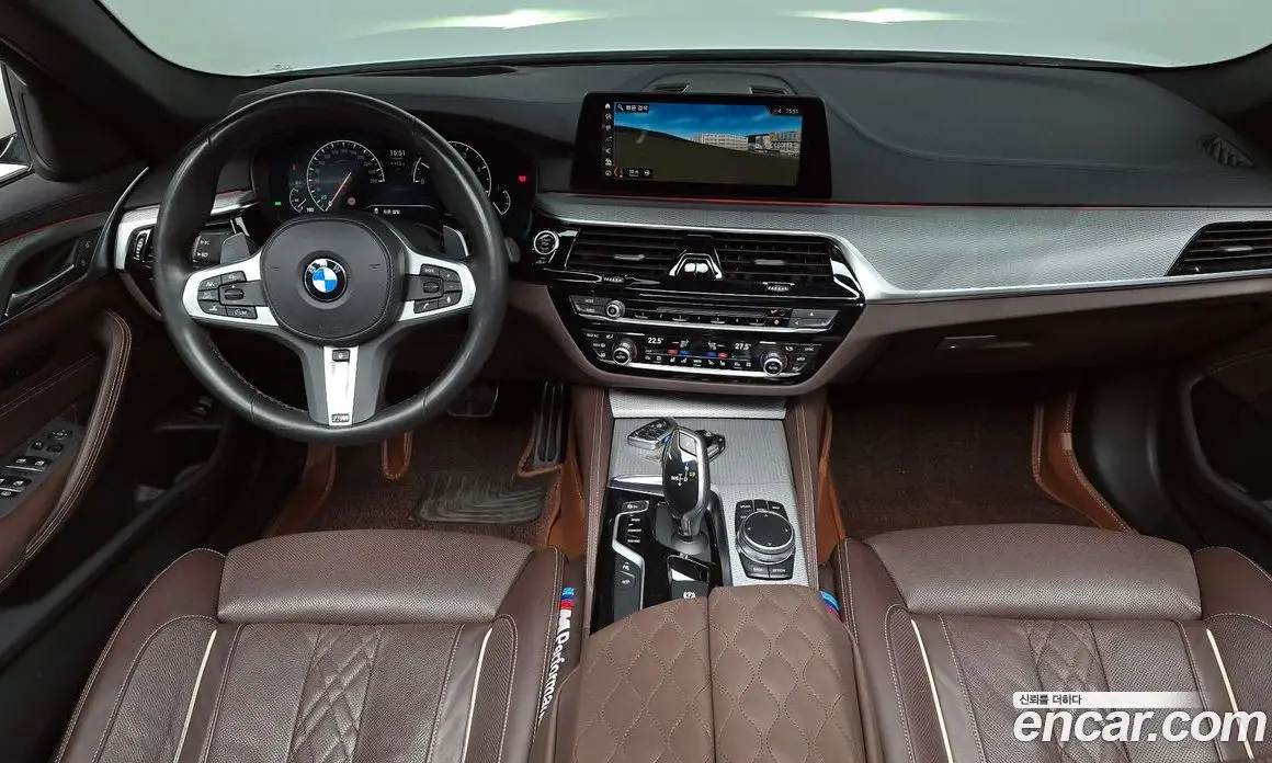 BMW 5 серия 2019 2.0 автомат (гидро), фото 9 BMW 5 серия 2019 2.0 автомат (гидро), фото 9
