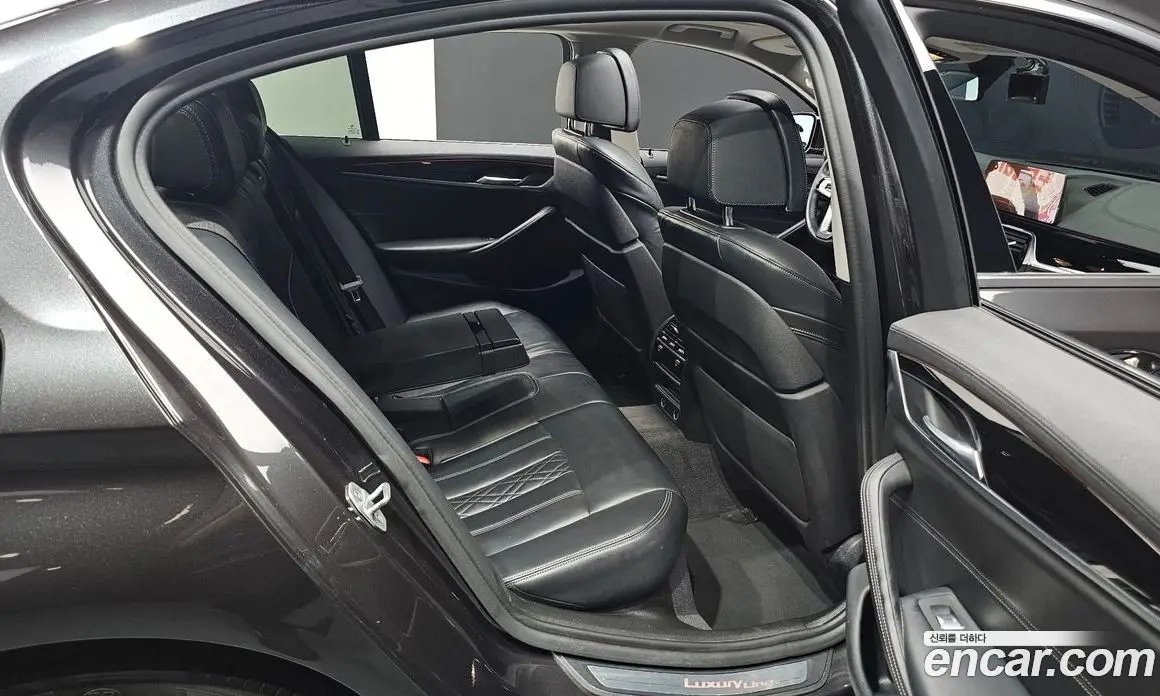 BMW 5 серия 2019 2.0 автомат (гидро), фото 16