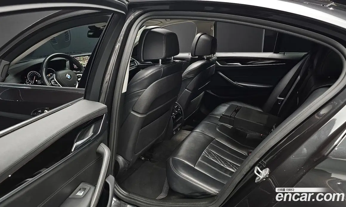 BMW 5 серия 2019 2.0 автомат (гидро), фото 18