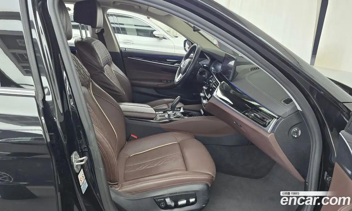 BMW 5 серия 2022 2.0 автомат (гидро), фото 16 BMW 5 серия 2022 2.0 автомат (гидро), фото 16