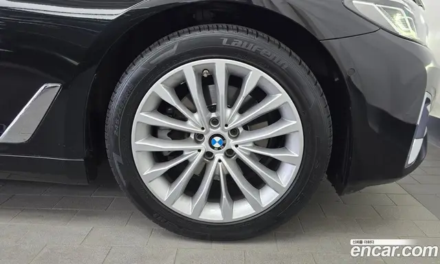 BMW 5 серия 2022 2.0 автомат (гидро), миниатюра 7 BMW 5 серия 2022 2.0 автомат (гидро), миниатюра 7