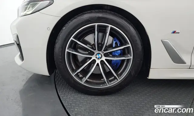 BMW 5 серия 2022 2.0 автомат (гидро), миниатюра 5 BMW 5 серия 2022 2.0 автомат (гидро), миниатюра 5
