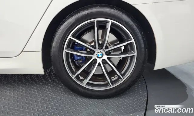 BMW 5 серия 2022 2.0 автомат (гидро), миниатюра 7 BMW 5 серия 2022 2.0 автомат (гидро), миниатюра 7