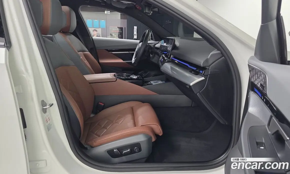 BMW 5 серия 2024 2.0 автомат (гидро), фото 17