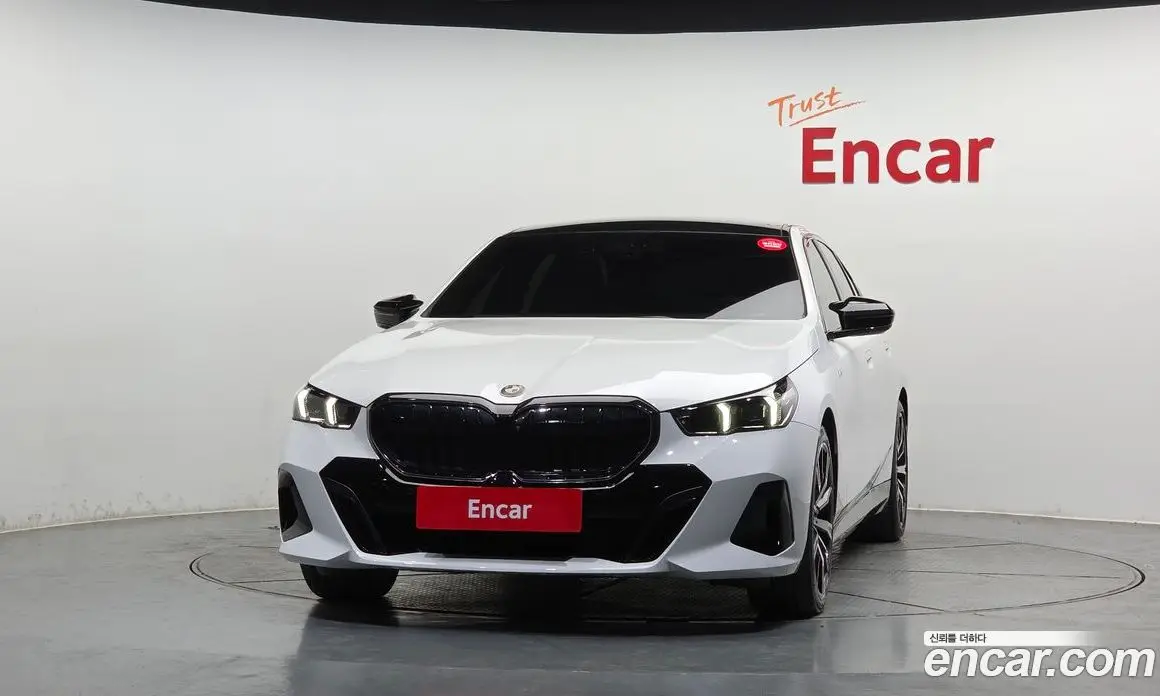BMW 5 серия 2024 2.0 автомат (гидро), фото 3