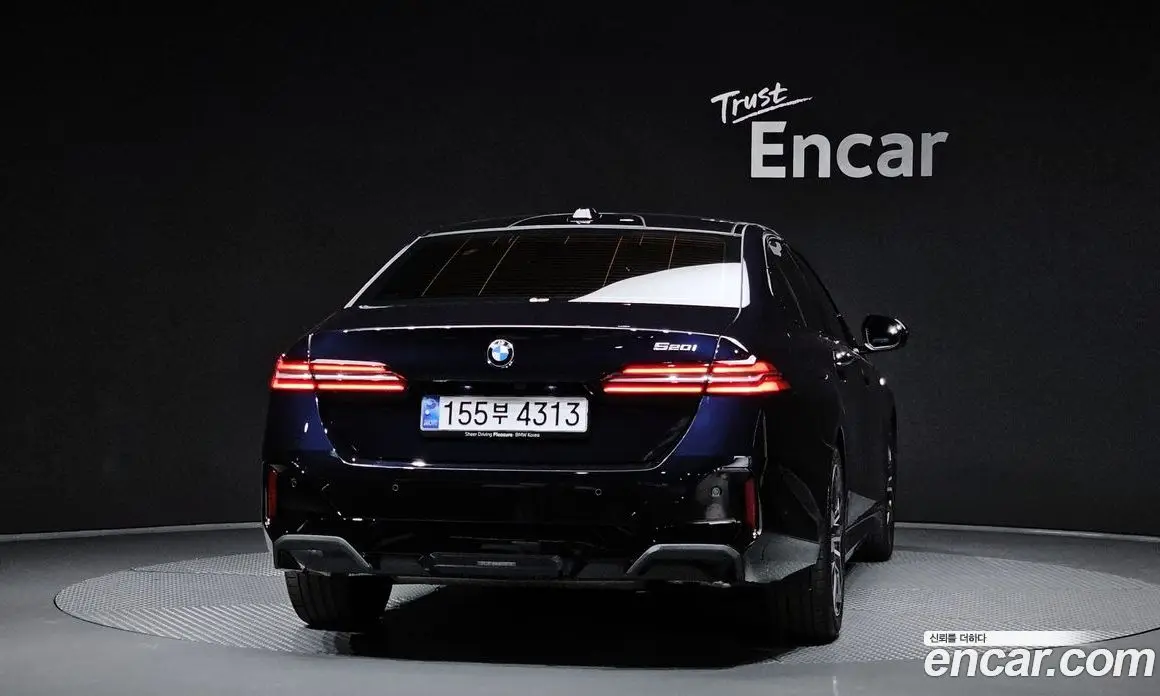 BMW 5 серия 2024 2.0 автомат (гидро), фото 4 BMW 5 серия 2024 2.0 автомат (гидро), фото 4