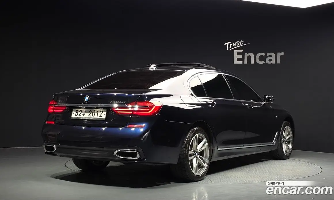 BMW 7 серия 2017 3.0 автомат (гидро), фото 1 BMW 7 серия 2017 3.0 автомат (гидро), фото 1