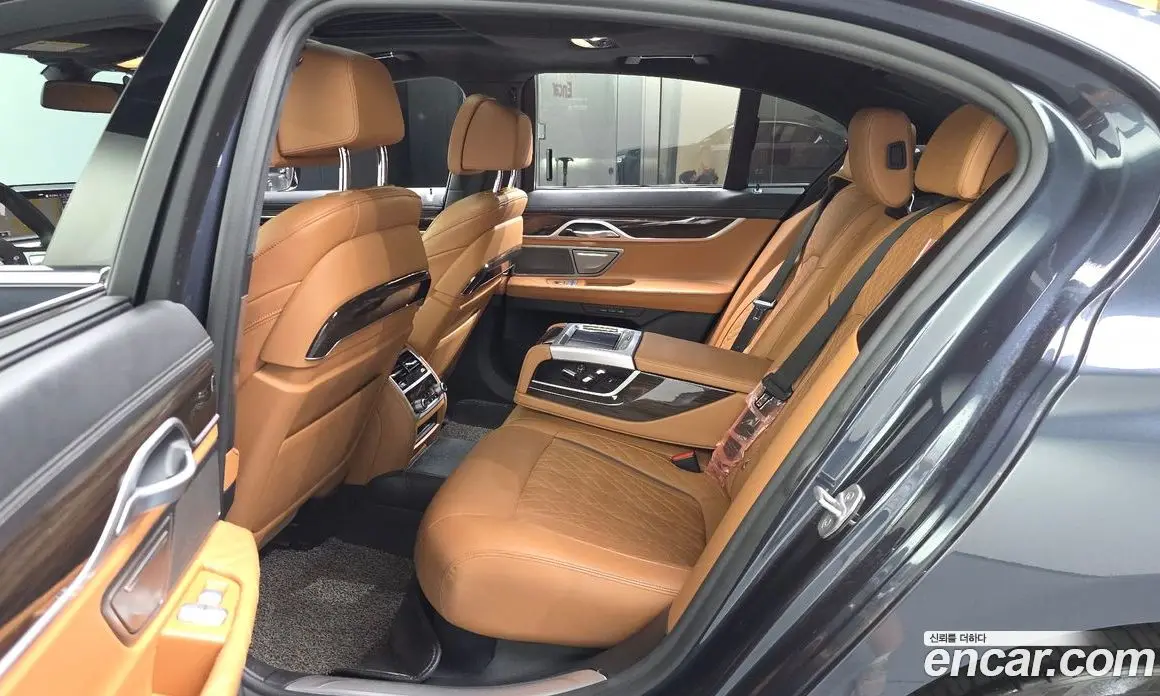 BMW 7 серия 2020 3.0 автомат (гидро), фото 16 BMW 7 серия 2020 3.0 автомат (гидро), фото 16