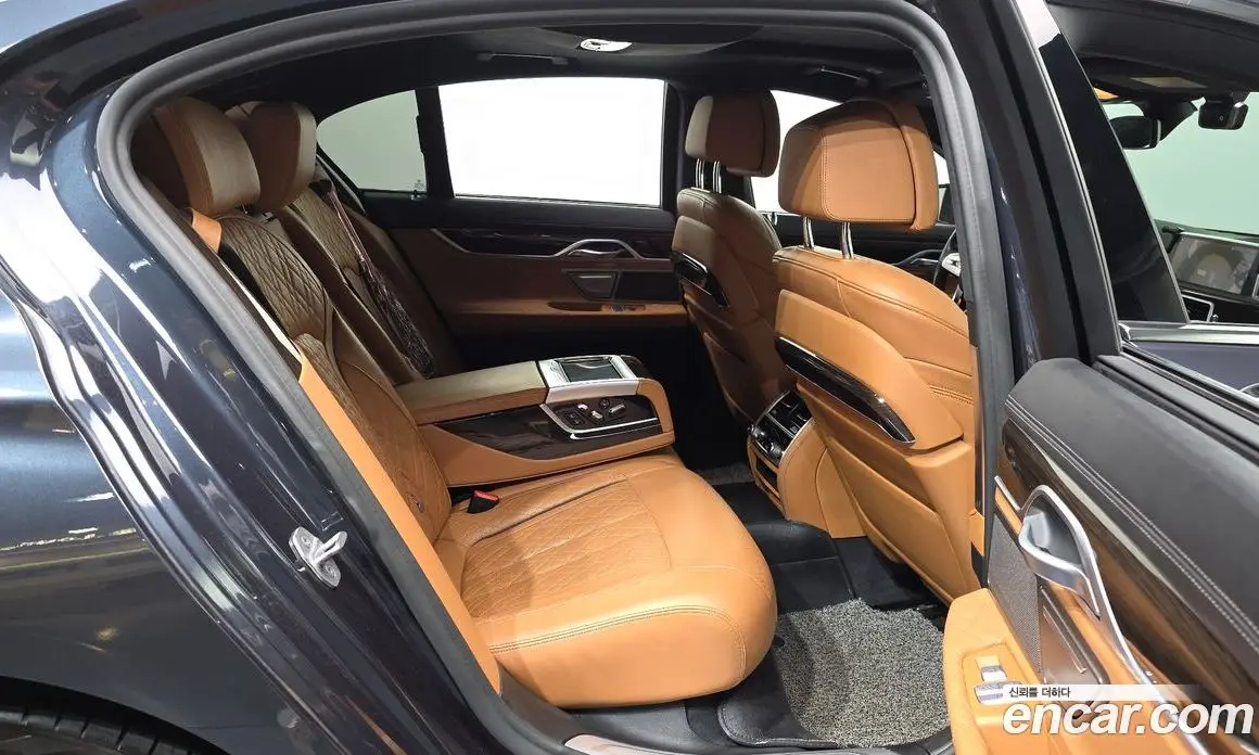 BMW 7 серия 2020 3.0 автомат (гидро), фото 18 BMW 7 серия 2020 3.0 автомат (гидро), фото 18