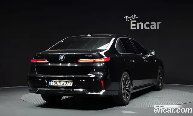 BMW 7 серия 2023 3.0 автомат (гидро), миниатюра 2