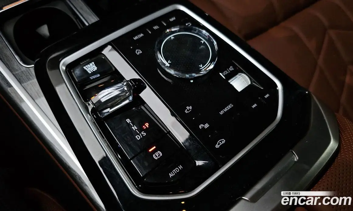 BMW 7 серия 2023 3.0 автомат (гидро), фото 12