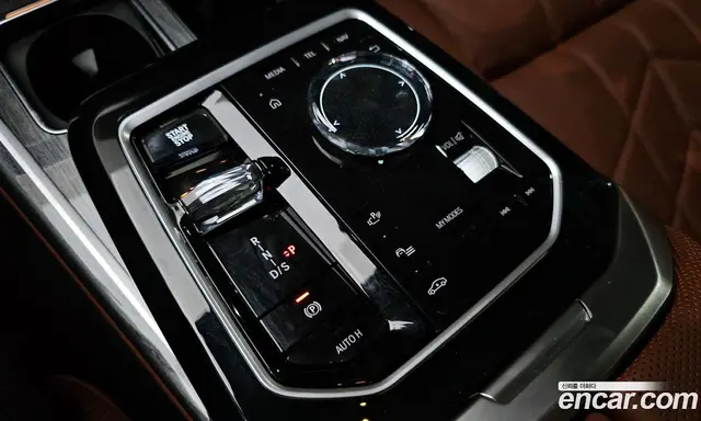 BMW 7 серия 2023 3.0 автомат (гидро), миниатюра 12