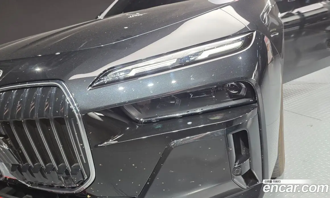BMW 7 серия 2023 3.0 автомат (гидро), фото 8