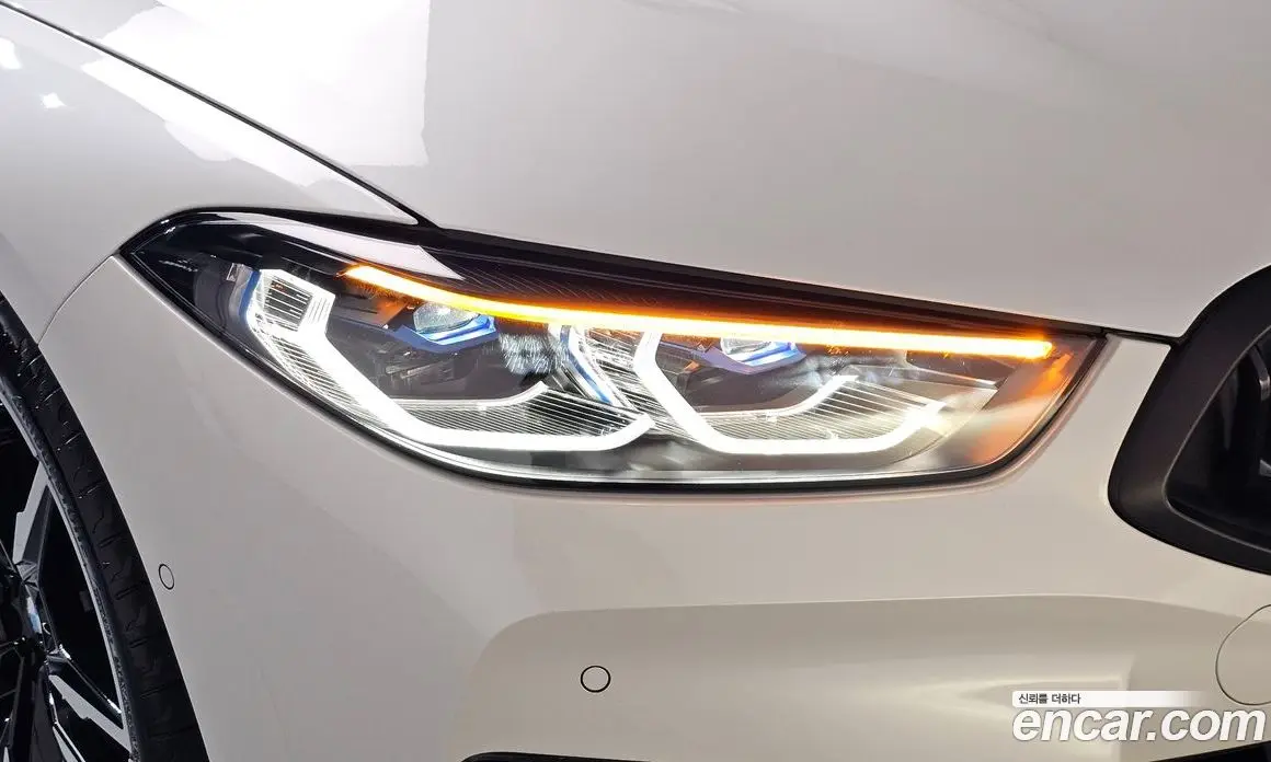 BMW 8 серия 2025 4.4 автомат (гидро), фото 7