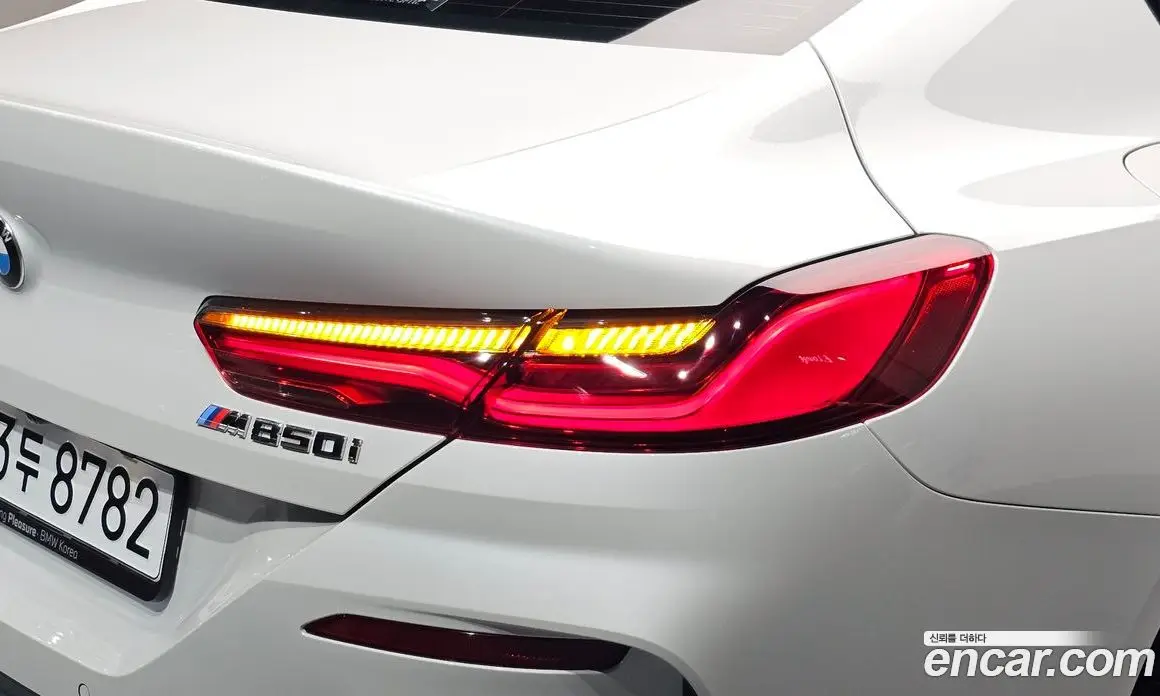 BMW 8 серия 2025 4.4 автомат (гидро), фото 8