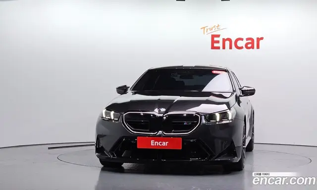 BMW M5 2026 4.4 автомат (гидро), миниатюра 2