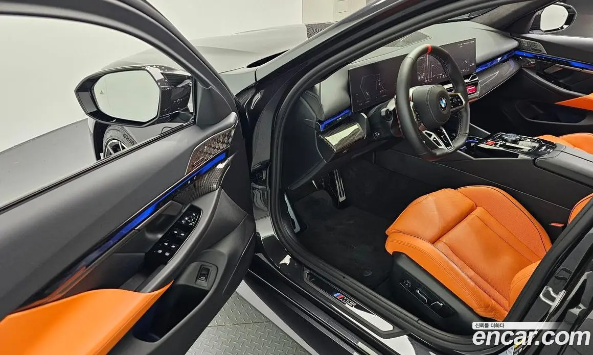 BMW M5 2026 4.4 автомат (гидро), фото 12