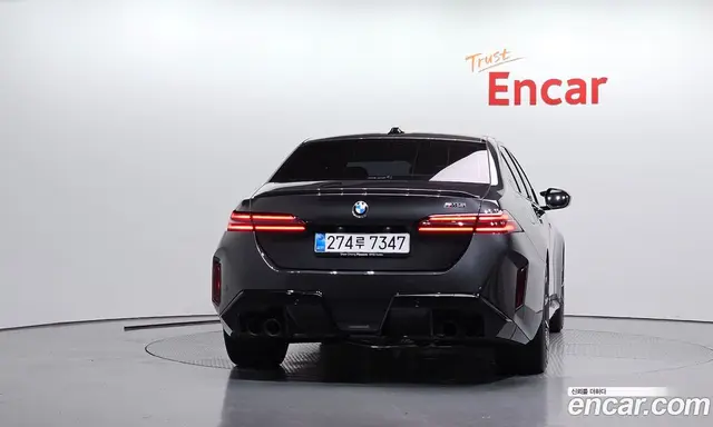 BMW M5 2026 4.4 автомат (гидро), миниатюра 3
