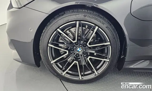 BMW M5 2026 4.4 автомат (гидро), миниатюра 4