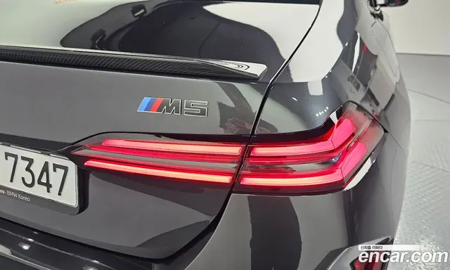BMW M5 2026 4.4 автомат (гидро), миниатюра 8