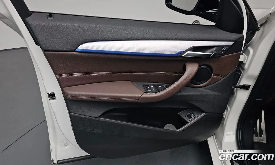 BMW X2 2023 2.0 автомат (гидро), фото 13