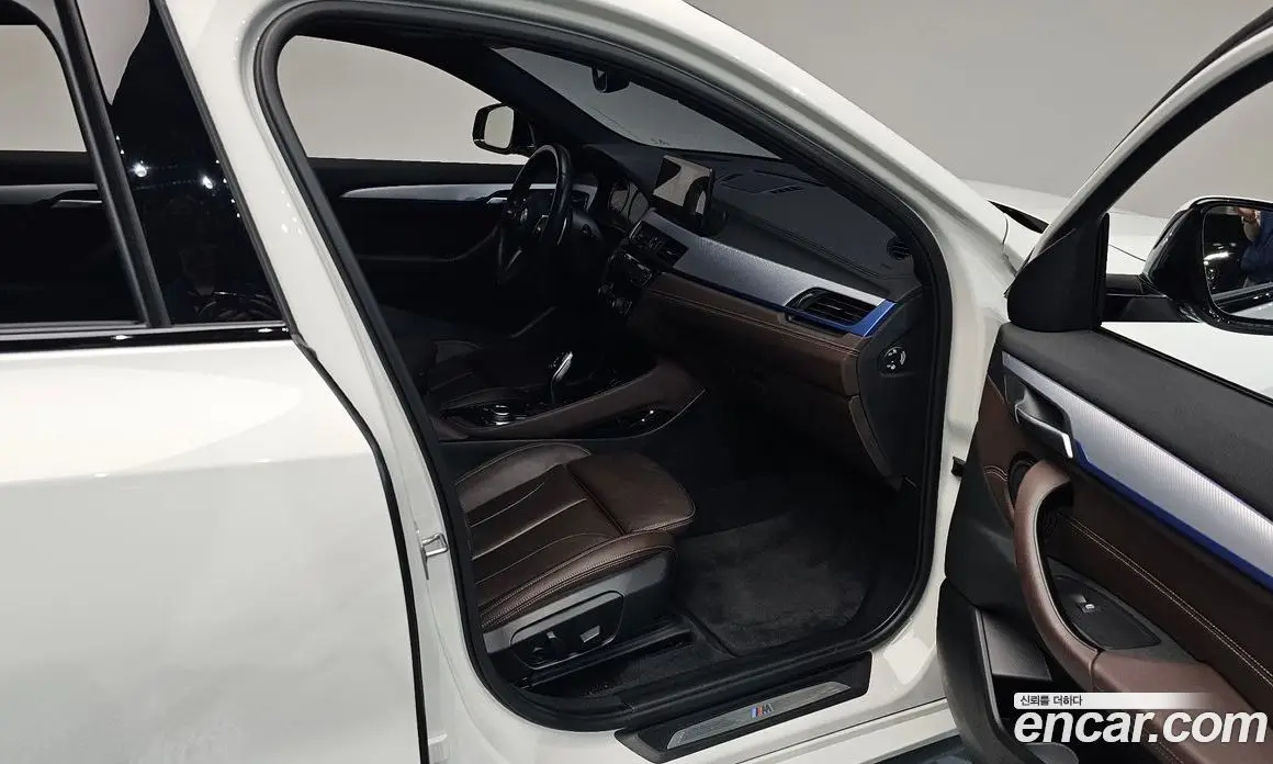 BMW X2 2023 2.0 автомат (гидро), фото 16