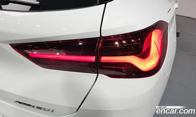 BMW X2 2023 2.0 автомат (гидро), миниатюра 8