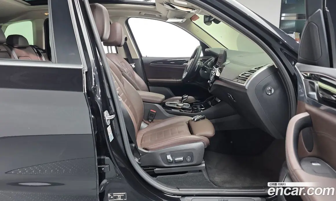 BMW X3 2022 2.0 автомат (гидро), фото 15