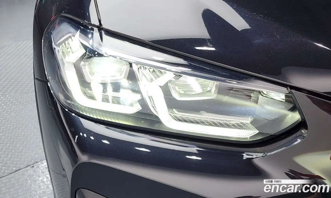 BMW X3 2023 2.0 автомат (гидро), фото 8