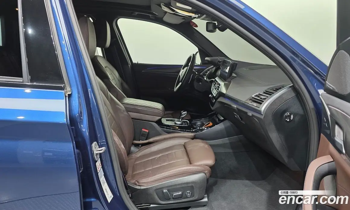 BMW X3 2024 2.0 автомат (гидро), фото 13