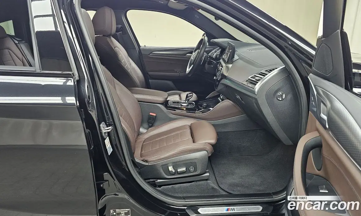 BMW X4 2023 2.0 автомат (гидро), фото 15