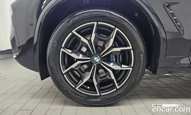 BMW X4 2023 2.0 автомат (гидро), миниатюра 4