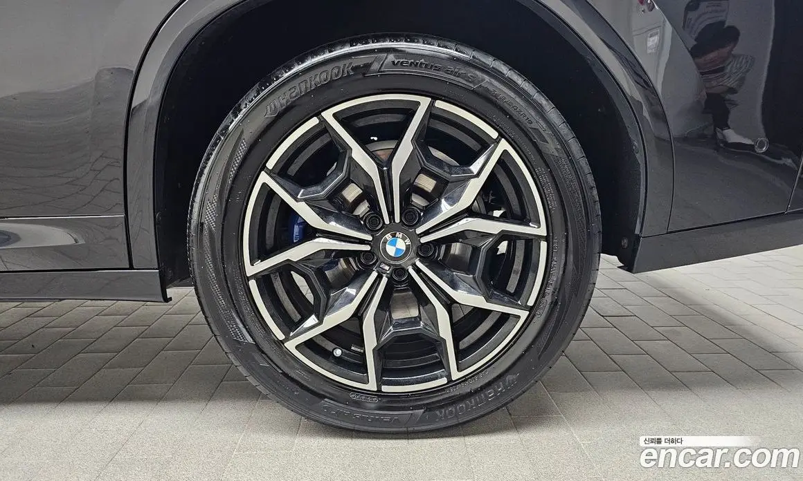 BMW X4 2023 2.0 автомат (гидро), фото 6