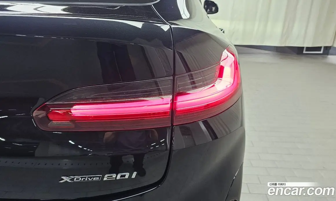 BMW X4 2023 2.0 автомат (гидро), фото 8