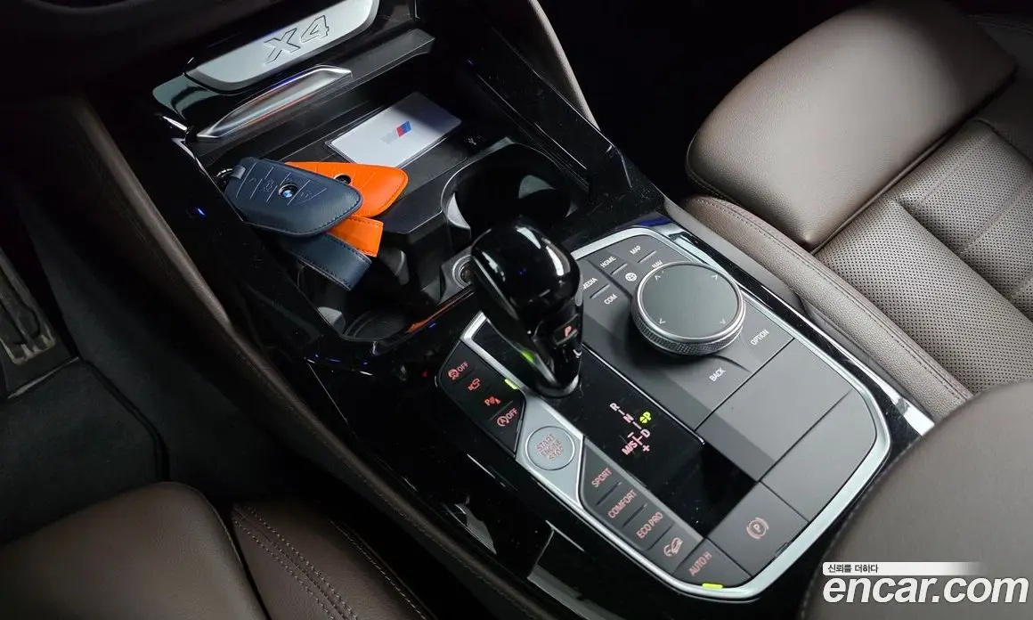 BMW X4 2025 2.0 автомат (гидро), фото 12