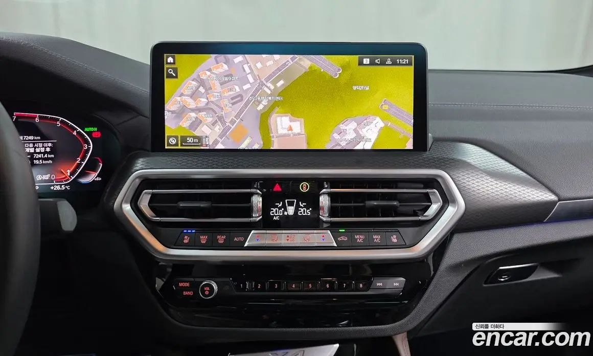 BMW X4 2025 2.0 автомат (гидро), фото 19