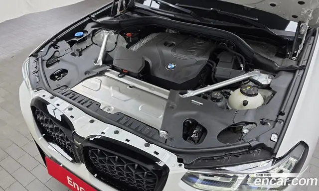 BMW X4 2025 2.0 автомат (гидро), миниатюра 6