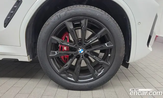 BMW X4 2025 2.0 автомат (гидро), миниатюра 7