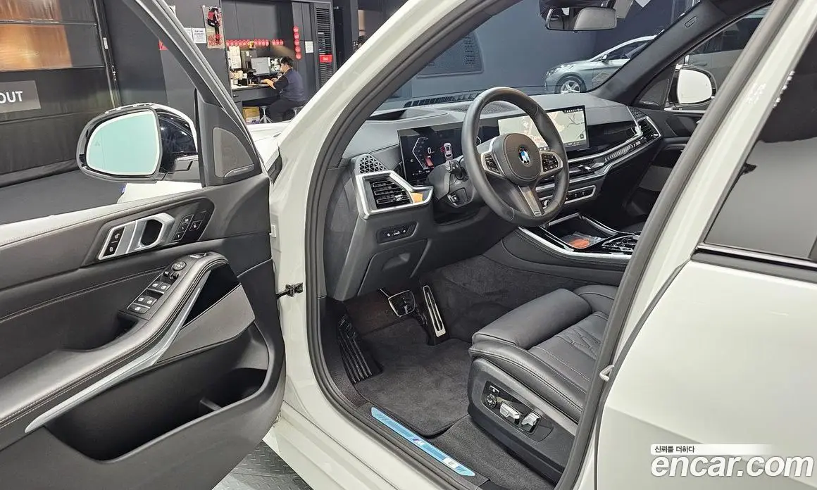 BMW X5 2025 3.0 автомат (гидро), фото 13