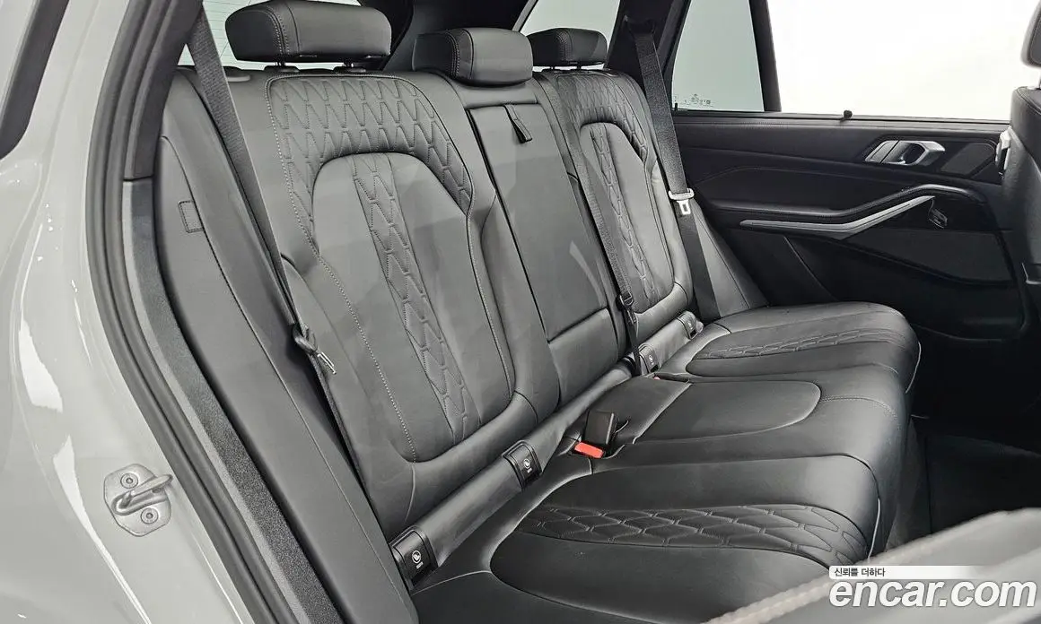 BMW X5 2025 3.0 автомат (гидро), фото 17