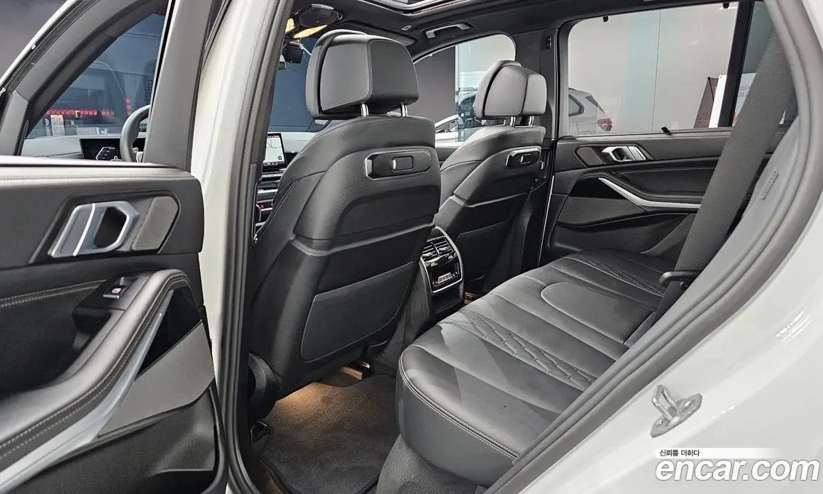 BMW X5 2025 3.0 автомат (гидро), фото 18