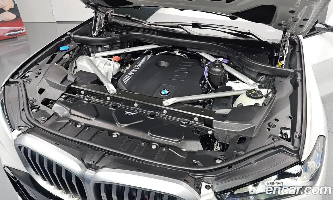 BMW X5 2025 3.0 автомат (гидро), фото 6